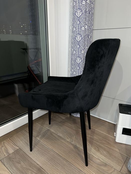 Eleganckie Krzesło Welurowe Czarne | Pikowane | Styl Glamour / Loft