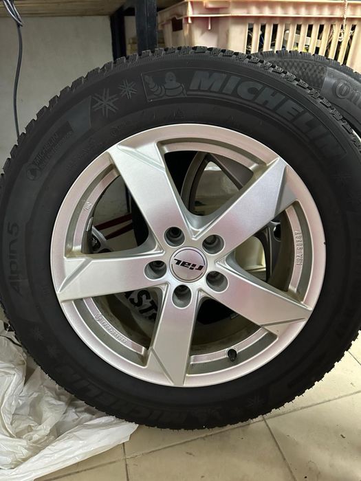 Колеса з дисками