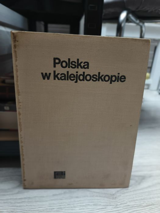 PRL Polska w kalejdoskopie 
Autor Praca zbiorowa