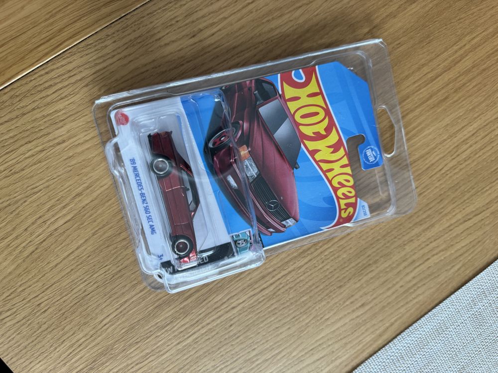 Hot Wheels STH Mercedes 560 SEC AMG Super Treasure Hunt the