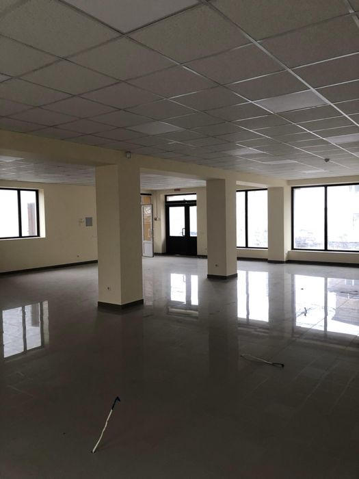 Продам Комерційне приміщення.м.Дунаівці