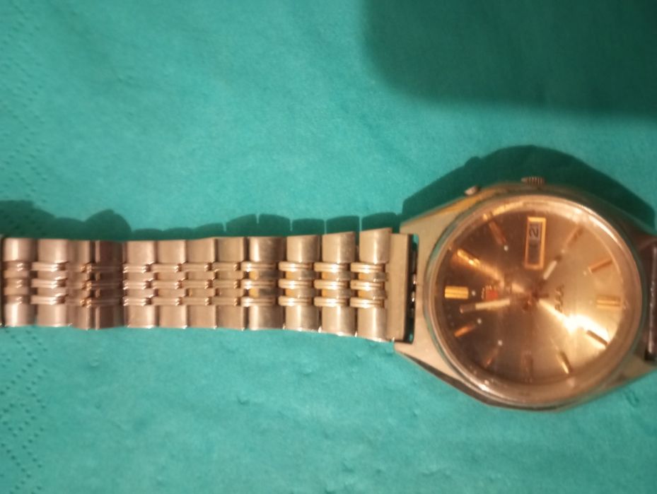 Годинник   "Орієнт" японського виробництва.  Любителям. 80 ті роки.