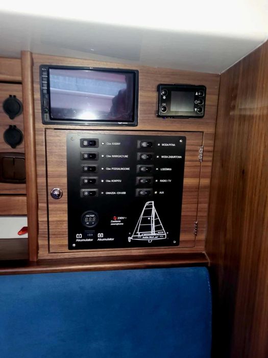 Czarter  NOWY  JACHT Antila 26 cc (26.2) Ster Strumieniowy Jeziorak