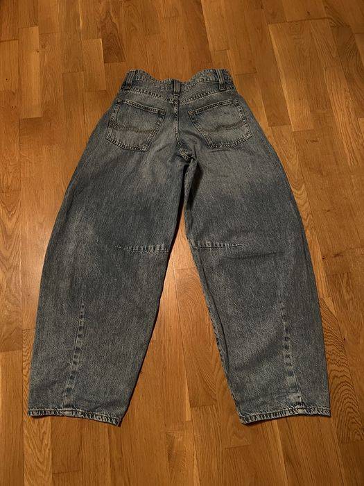 Джинси barrel bershka