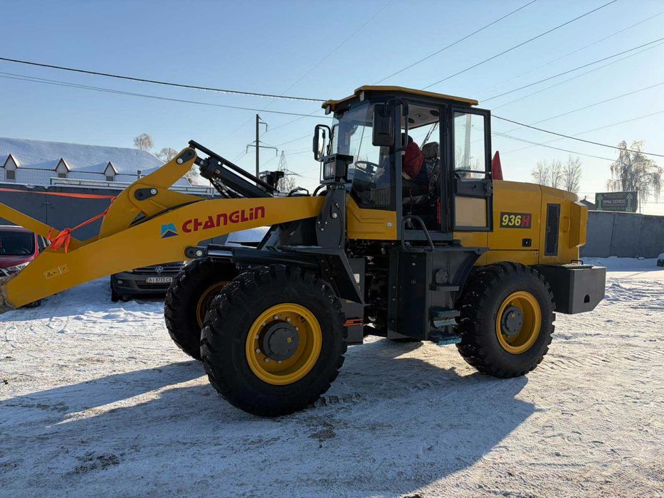 Фронтальний навантажувач погрузчик CHANGLIN 936H аналог  Komatsu
