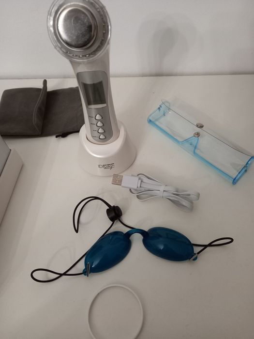 Aparelho Regenerador facial com iões 5 em 1 - IDItalian