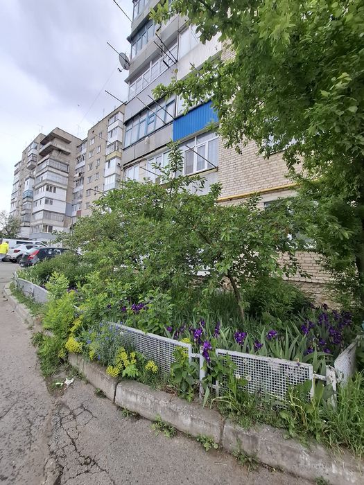 Продаж 4 кімнатної квартири  Хмільник