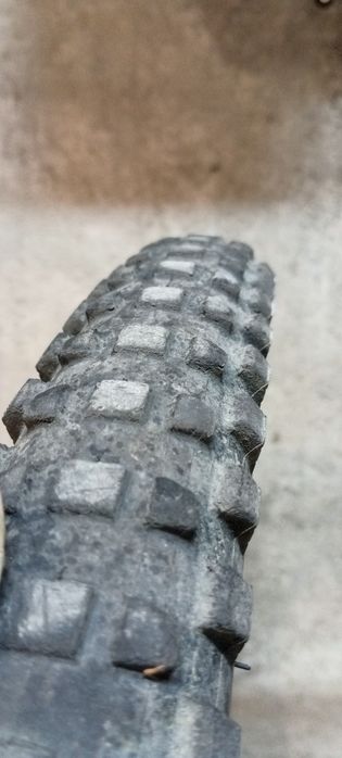 Koło przód  Rodi Excalibur XC 26 cali z oponą