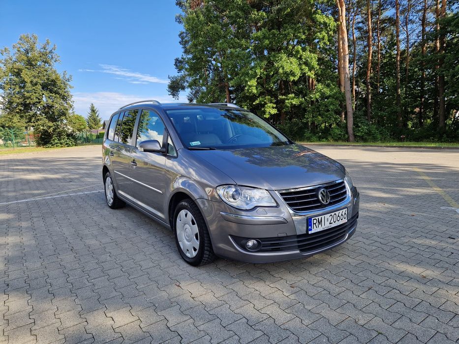 wvolkswagen turan 7 osób stan niemiecki perfekcja  automat  dsg