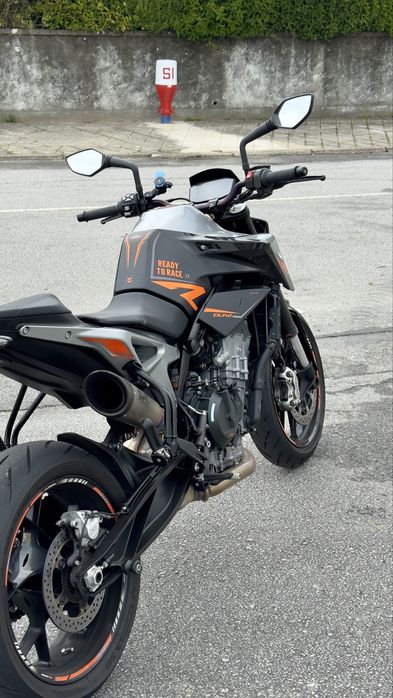 KTM Duke 790R de 2018/09 em otimo estado