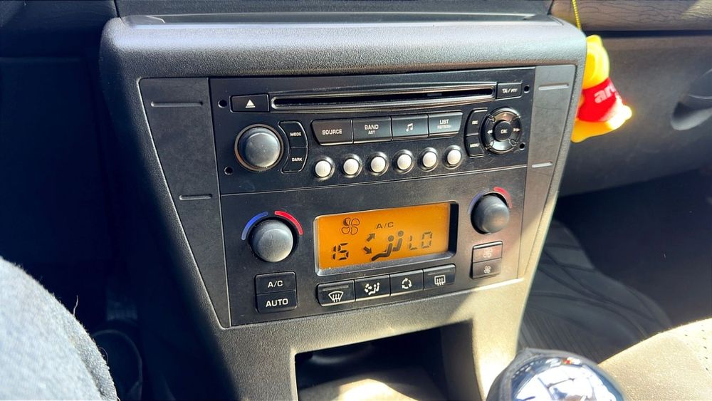 Citroen C4 1.6HDI 2007r, climatronic