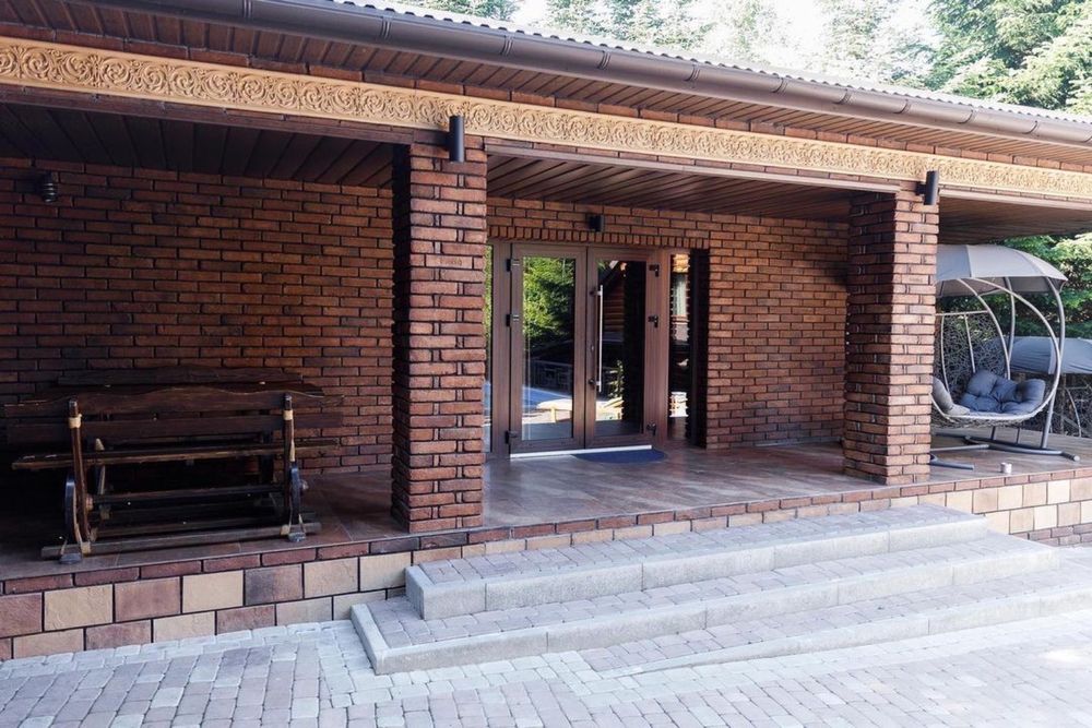 Коттеджи в Мигово-Карпаты 2500 грн.