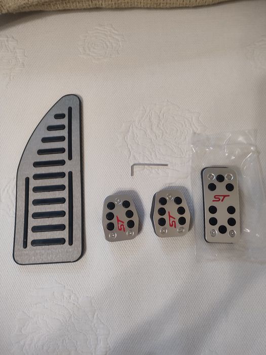 Педалі для Ford focus, Volvo V50