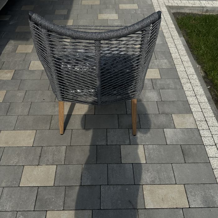 Продаю  крісла для дому та вулиці