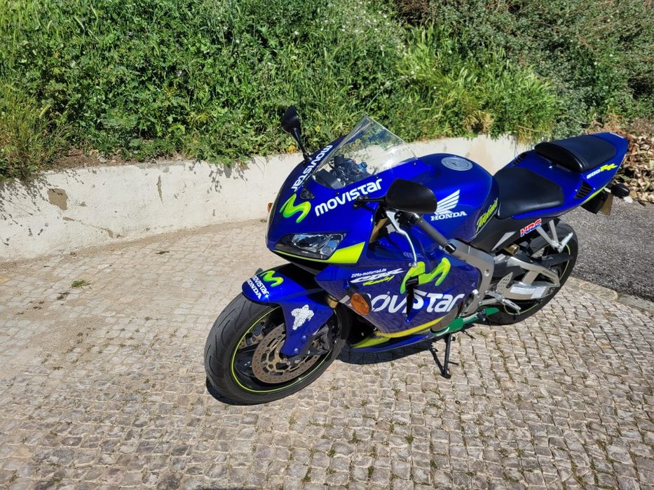 Honda CBR 600 como nova