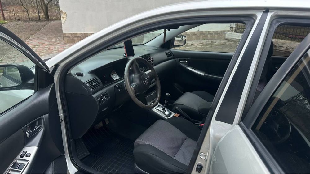 Toyota Corolla автомат
