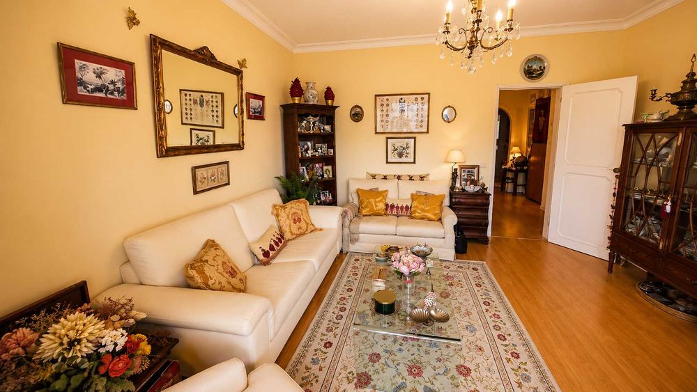 Property in Carcavelos E Parede, Lisboa