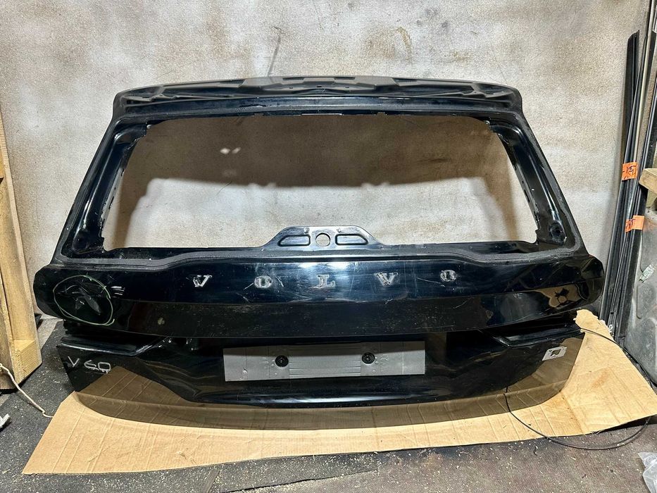 Крышка багажника для Volvo V60 II 2018-2025 дефект вмятина
