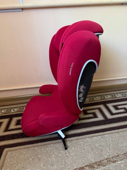 Дитяче автокрісло Cybex Solution B-fix  група 2/3  3- 12 р (15 до 36 кг)
