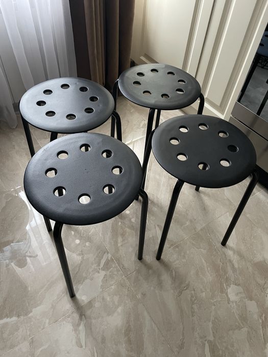 Продам табуретки IKEA