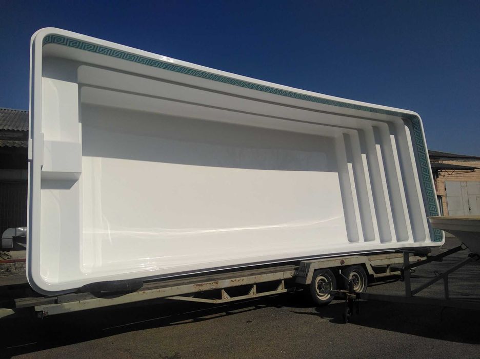 Надійні композитні басейни ≫ Великий вибір форм ≫ Монтаж Під Ключ