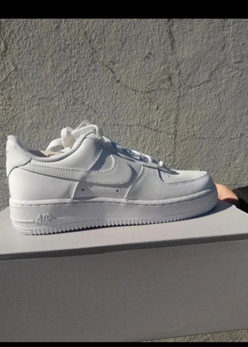 Air Force 1                           .