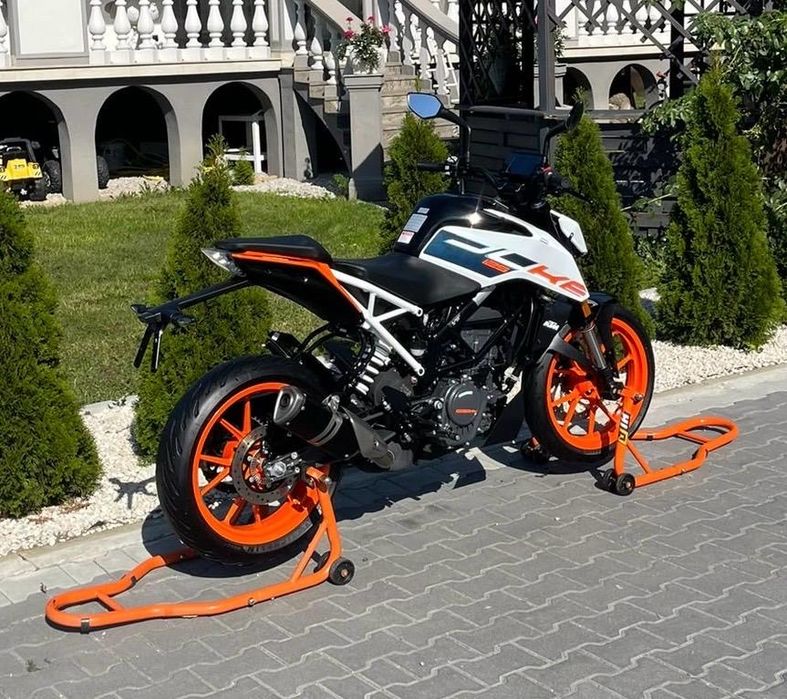 KTM Duke 125 ABS 7.000km Mega Utrzymany 2023r LED Oryginał  kat.B A1