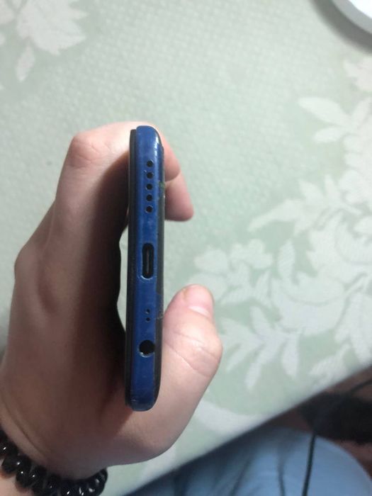 Продам Xiaomi Redmi 8