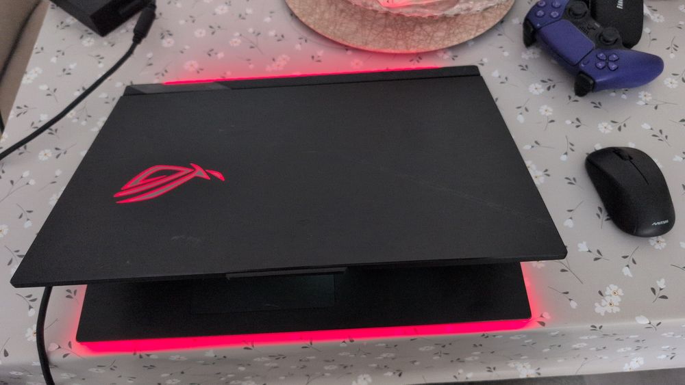 Asus Rog Strix Scar 18 RTX 4090 i9