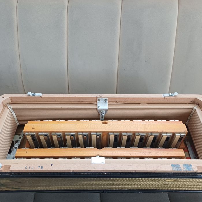Akordeon Hohner Lucia 4p 96 basów