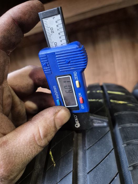 205/60/16 Michelin Para Lato 6mm 2019r