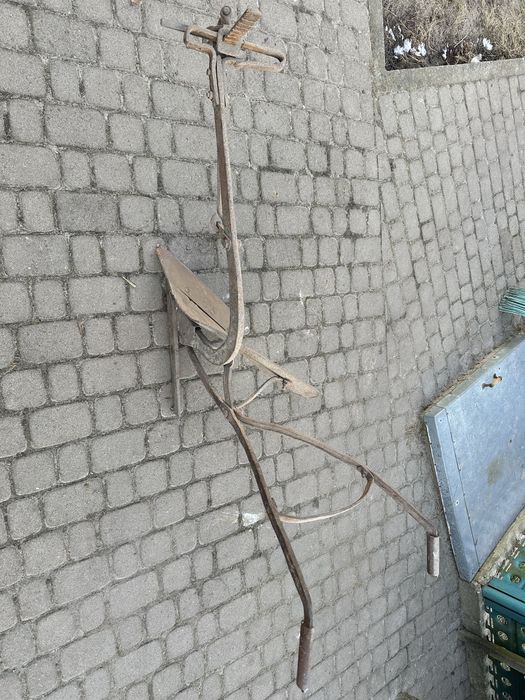 Продам плуг для городу