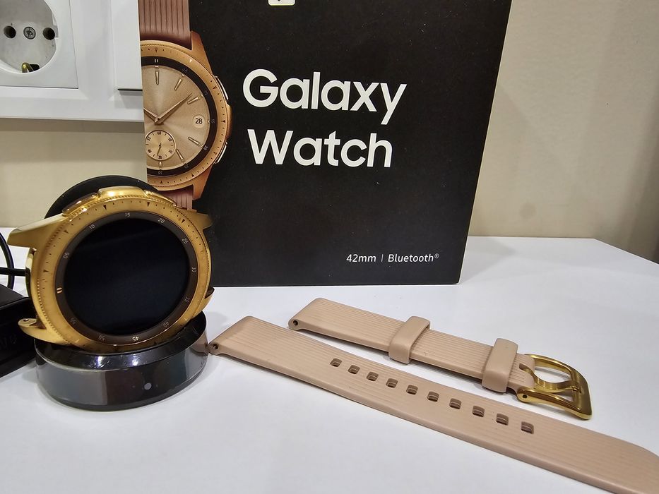 Смарт-годинник Samsung Galaxy Watch 42mm Rose Gold