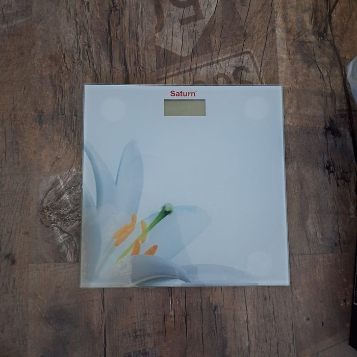 веси saturn  до 150кг