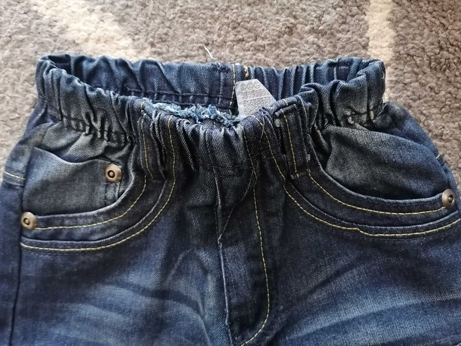 Jeansy chłopięce 98/104