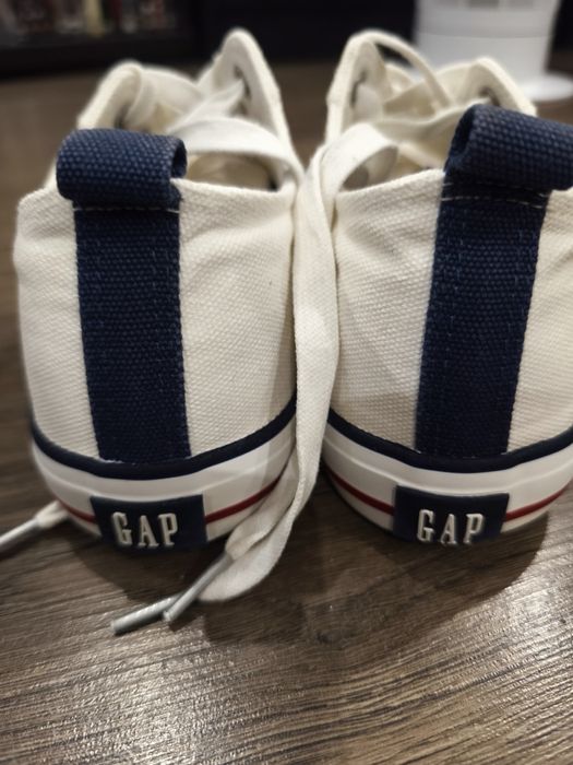 Nowe trampki GAP unisex