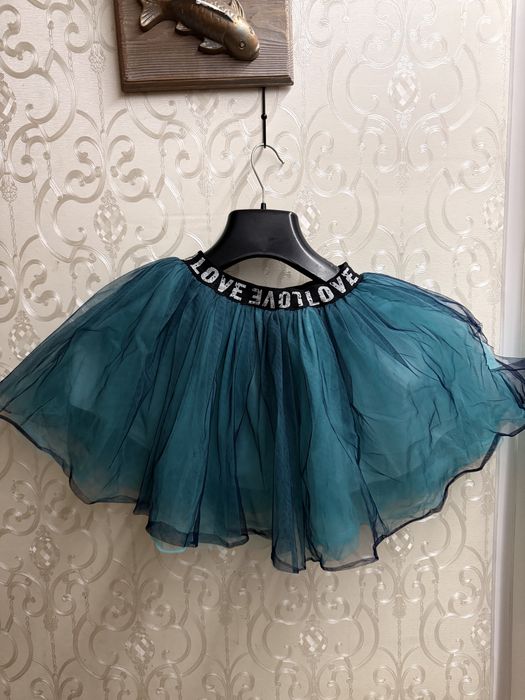 Даром нарядная фатиновая юбка синяя 128 рост 6-7 лет