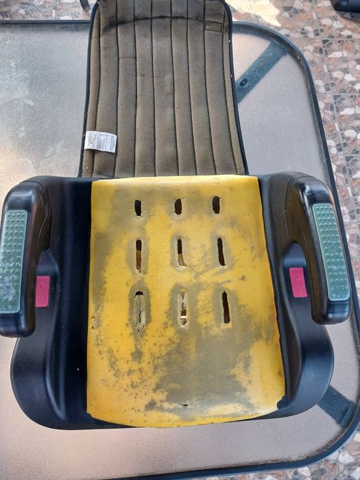 Продам кресло-бустер