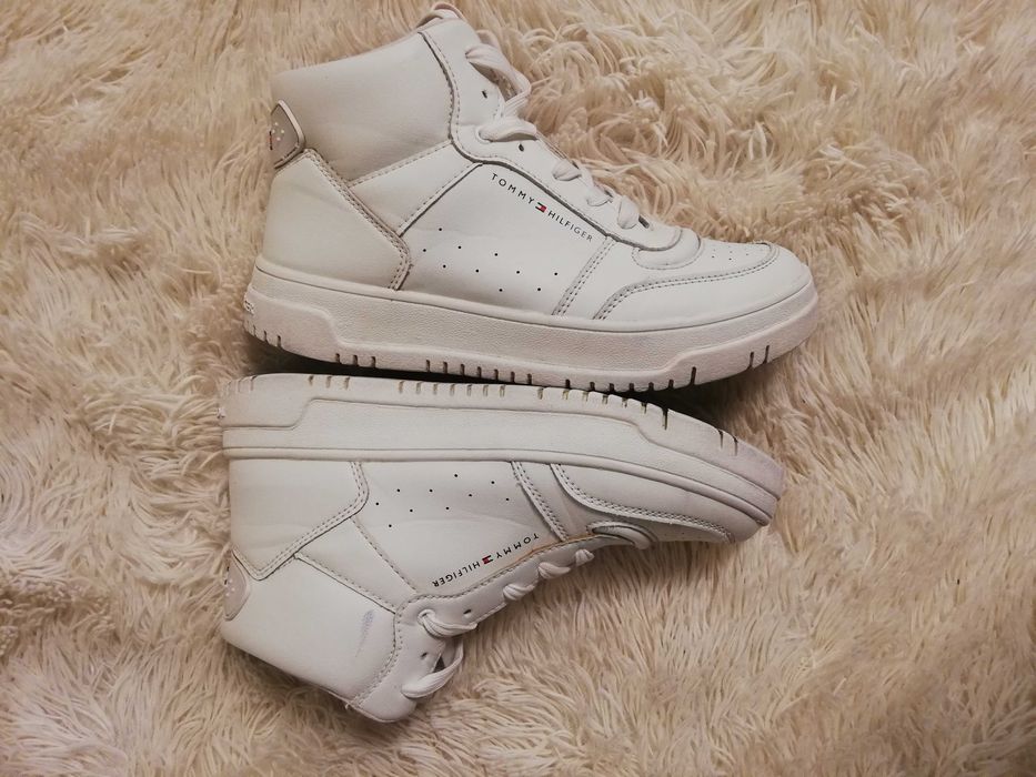 buty Tommy Hilfiger 37 wyższe sneakersy 37 Tommy Hilfiger off white