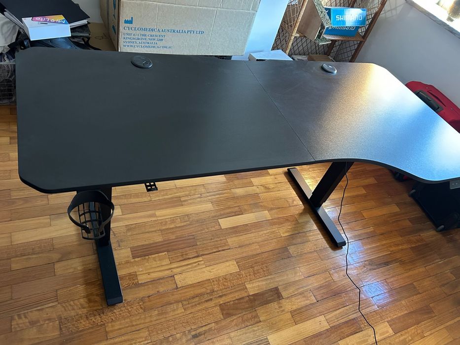 Secretária elevatória