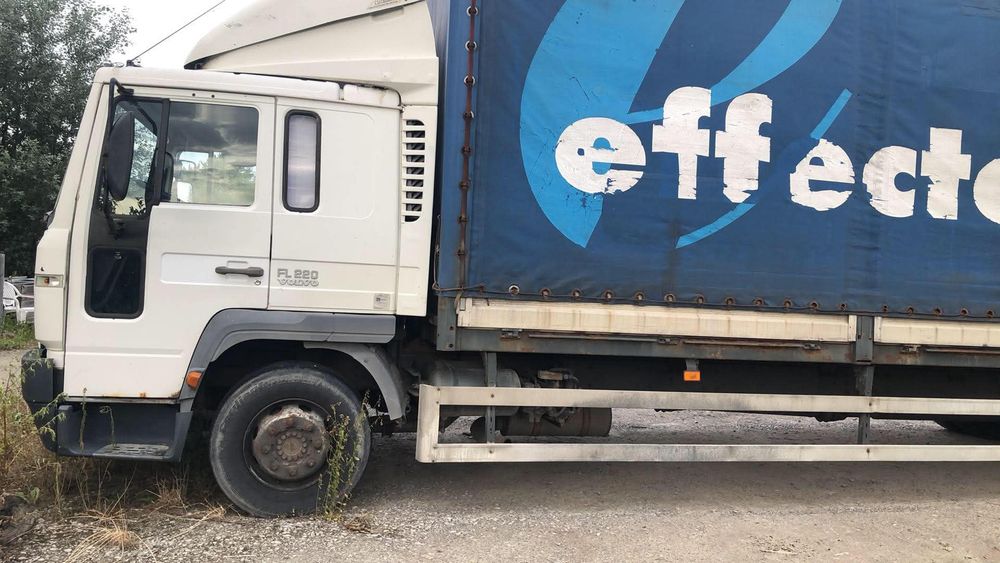 Sprzedam Volvo FL 2004 r.