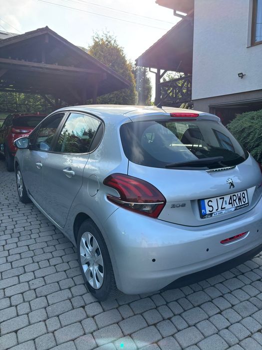 Peugeot 208 Super stan