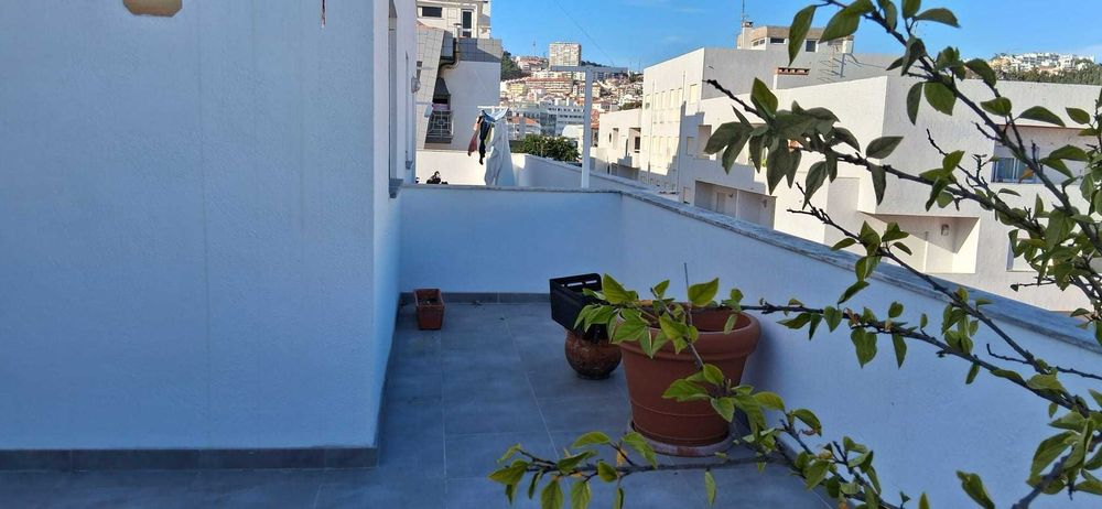 Apartamento Alugar Nazaré T3 Duplex com Terraço