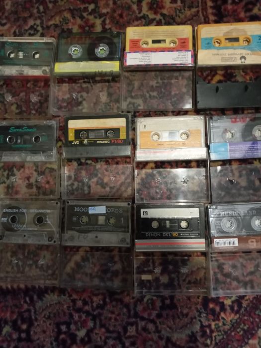 Продам аудиокассеты бу