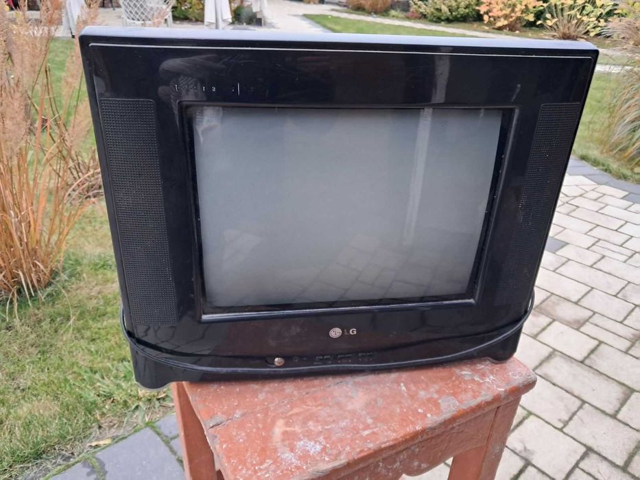 Телевізор LG 14fu7rb-t2 Кольоровий