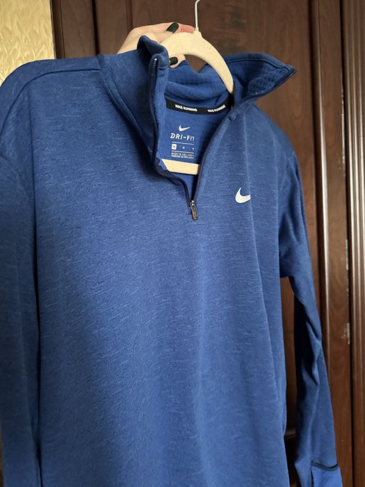 Кофта nike для бігу