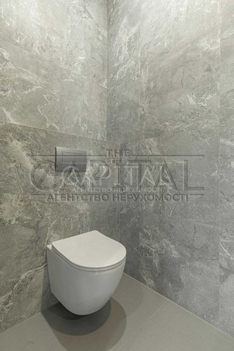 Продаж будинку в закритому котеджному містечку, Лісники.