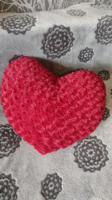 Poduszka w kształcie serca