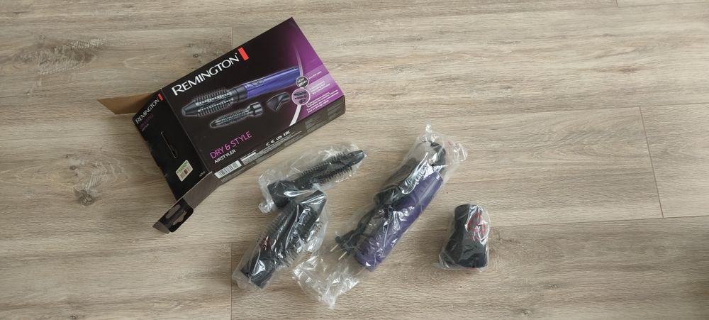 Фен-щітка стайлер Remington AS800