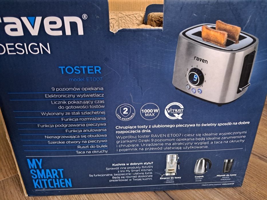 Toster Raven Design